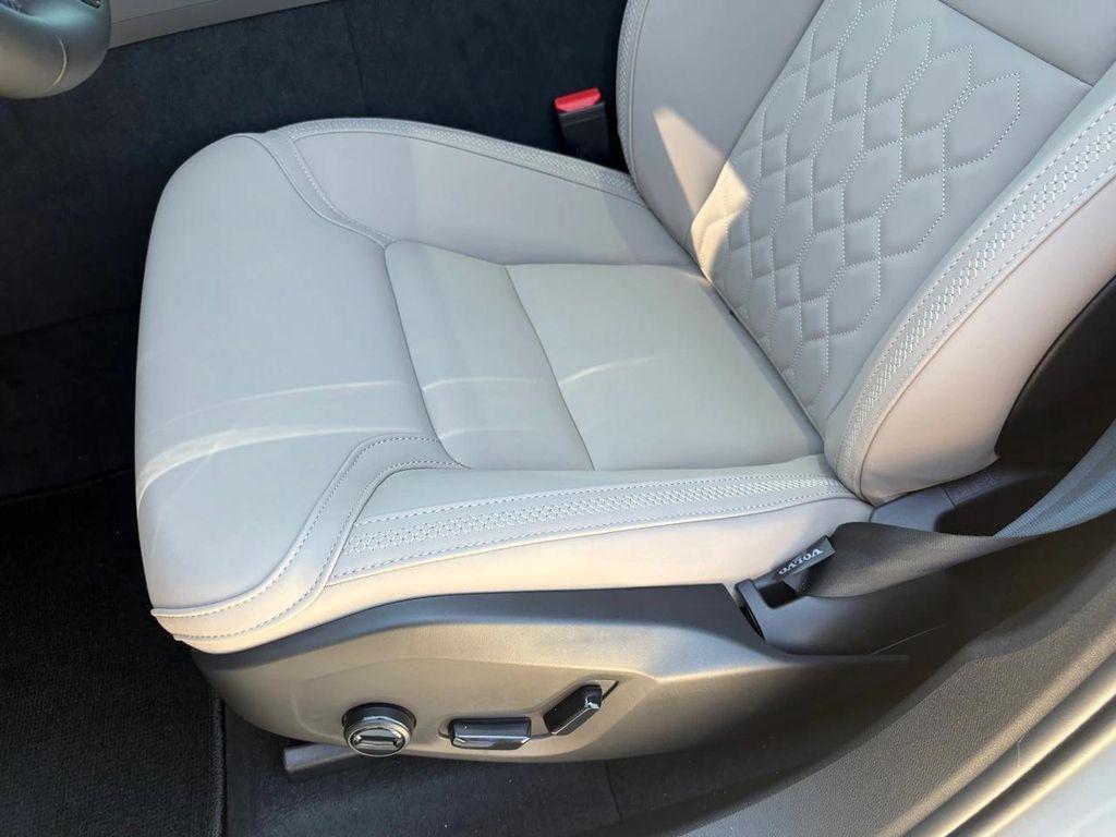 new 2026 Volvo XC60 car, priced at $57,985