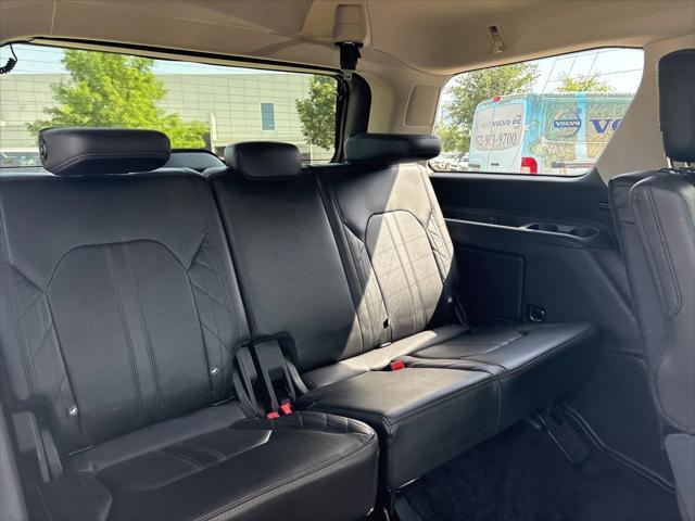 used 2018 Ford Expedition car, priced at $26,977