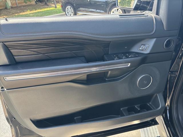 used 2018 Ford Expedition car, priced at $26,977