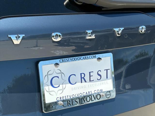 used 2022 Volvo XC90 car, priced at $45,184