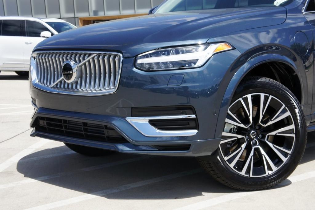 new 2025 Volvo XC90 Plug-In Hybrid car, priced at $77,265