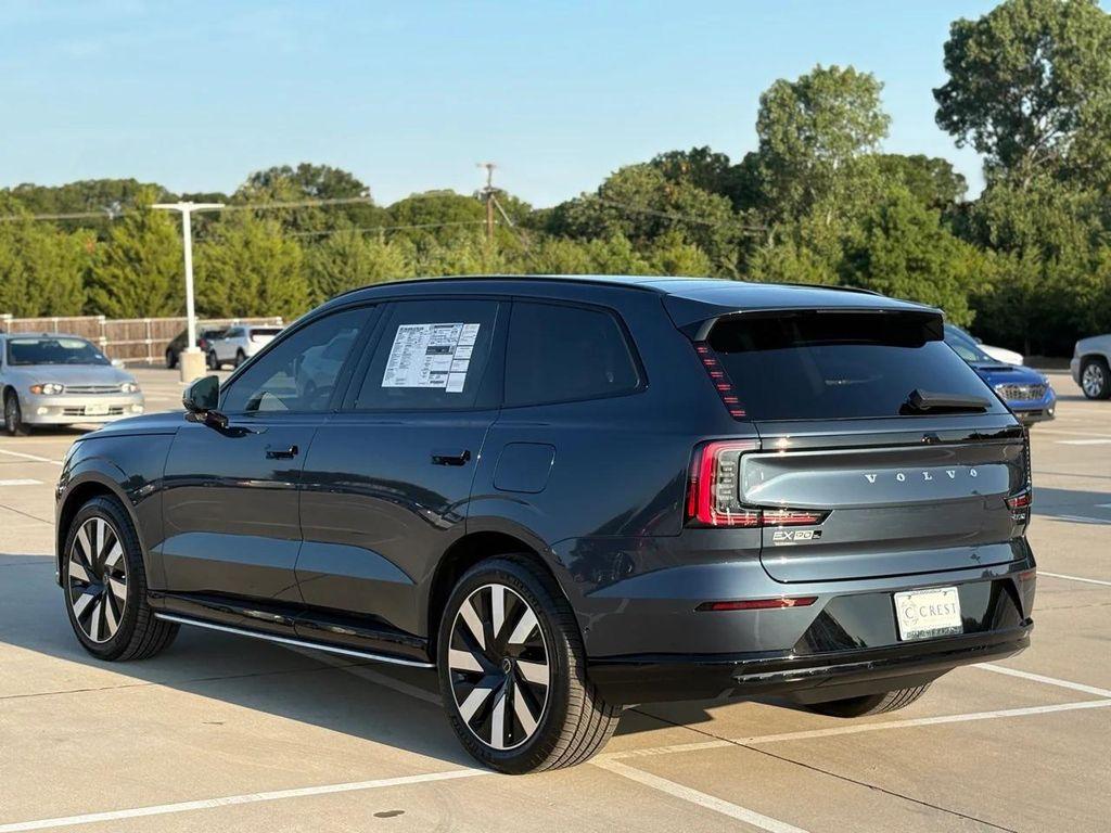 new 2025 Volvo EX90 car, priced at $89,380
