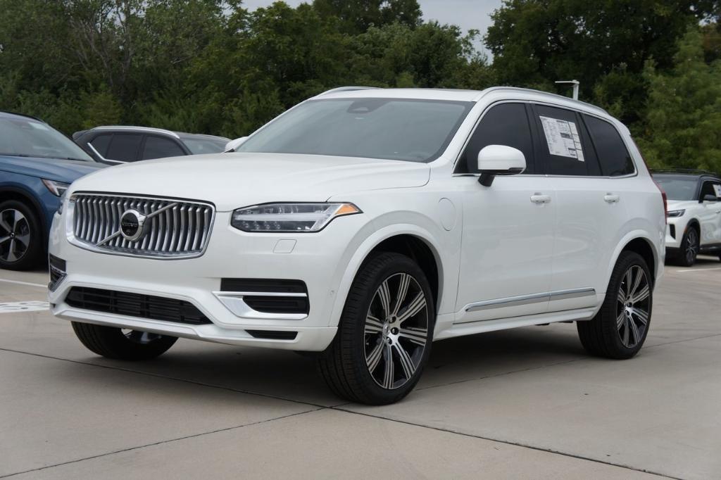 new 2025 Volvo XC90 Plug-In Hybrid car, priced at $76,565