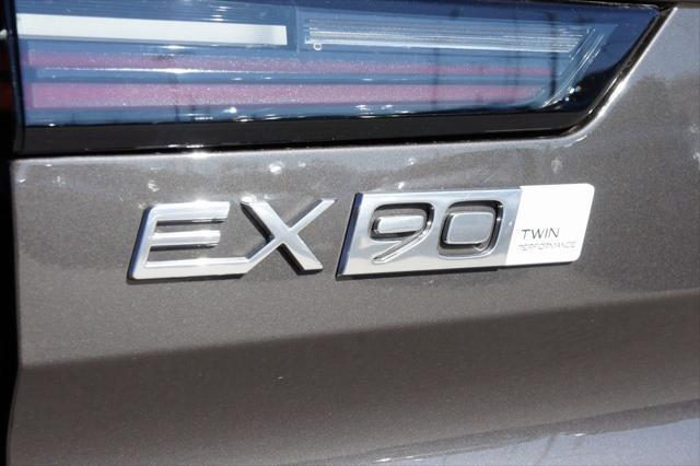 new 2025 Volvo EX90 car, priced at $98,360