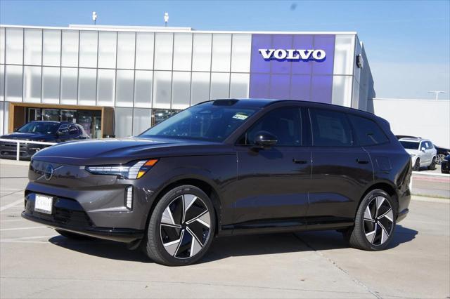 new 2025 Volvo EX90 car, priced at $98,360