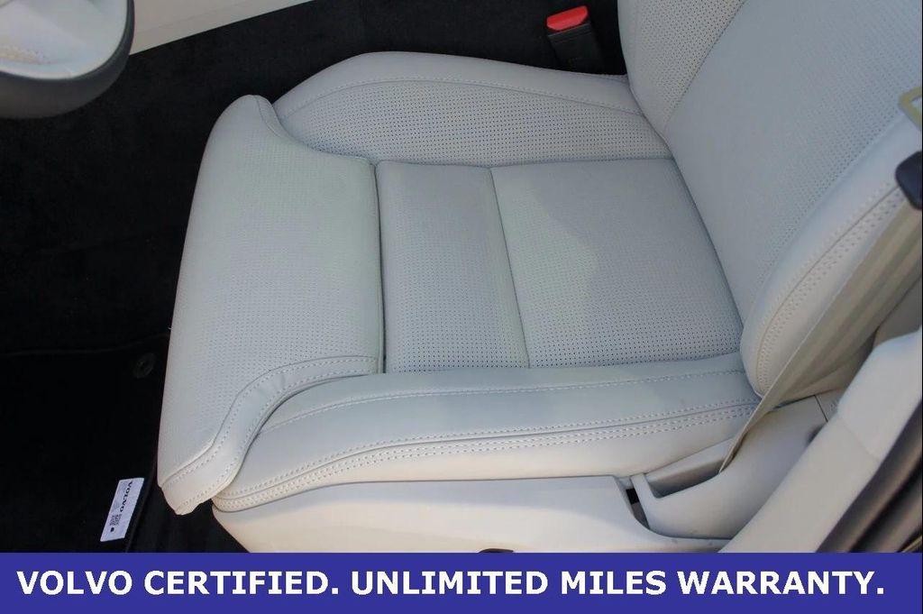 new 2025 Volvo V60 Cross Country car, priced at $53,755