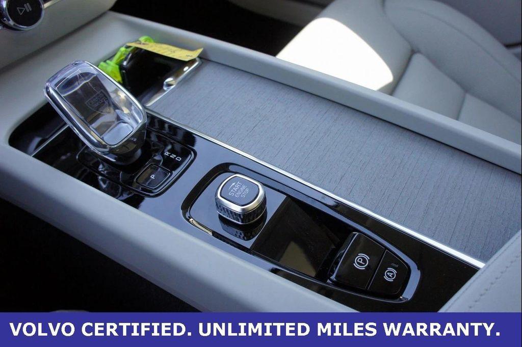 new 2025 Volvo V60 Cross Country car, priced at $53,755