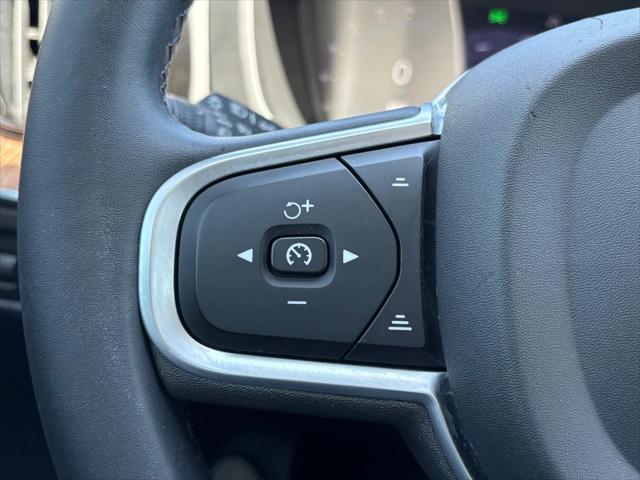 used 2022 Volvo XC60 car, priced at $40,875