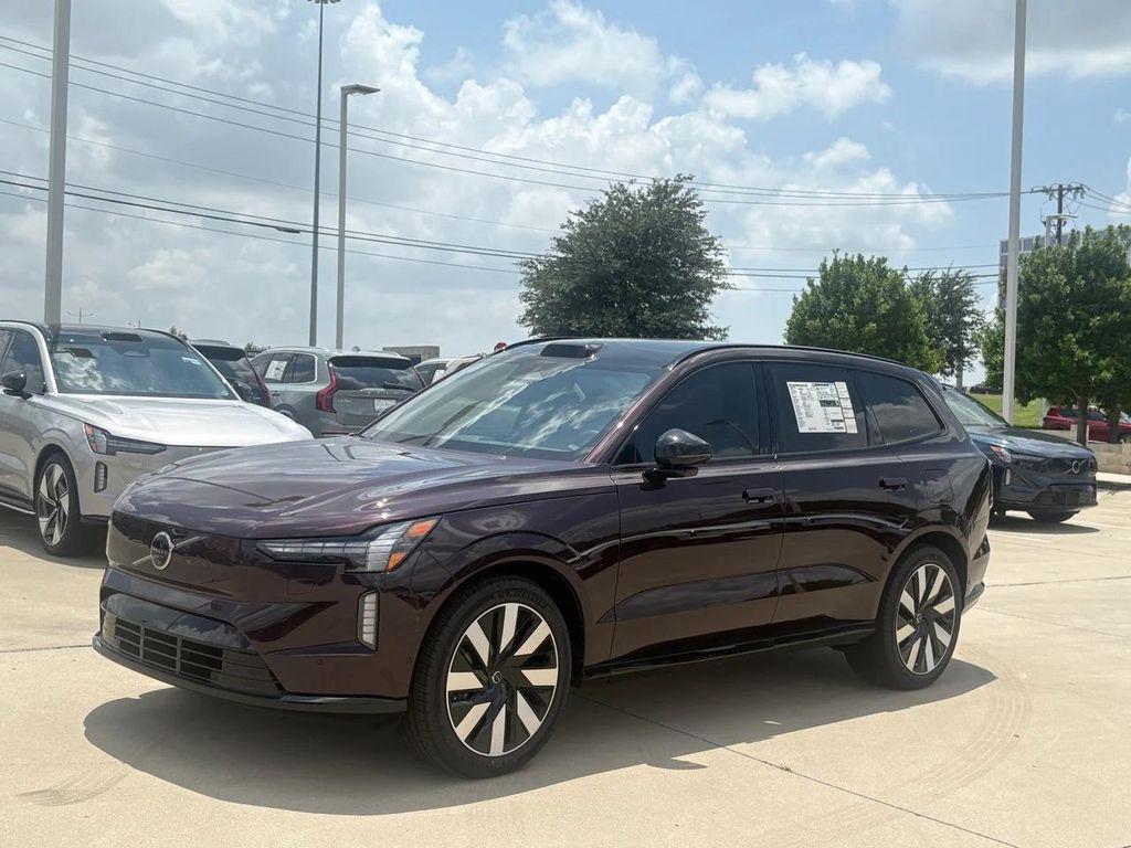 new 2025 Volvo EX90 car, priced at $80,436