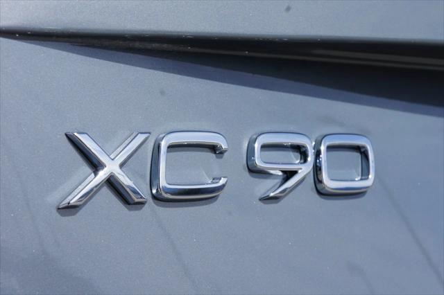 used 2022 Volvo XC90 Recharge Plug-In Hybrid car, priced at $39,110