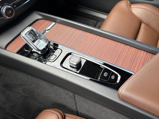 used 2023 Volvo XC60 car, priced at $43,702