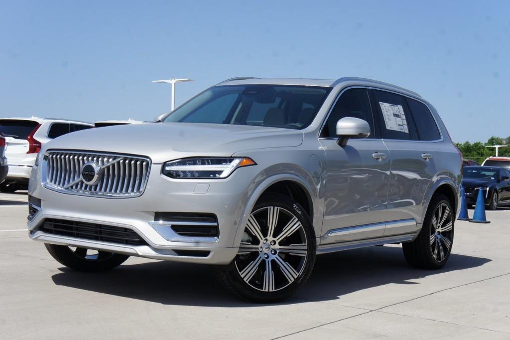 new 2025 Volvo XC90 Plug-In Hybrid car, priced at $77,560