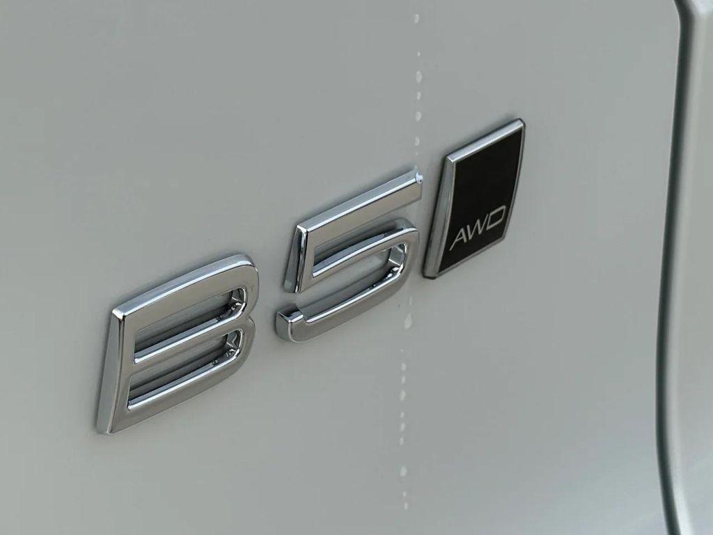 new 2026 Volvo XC40 car, priced at $50,150