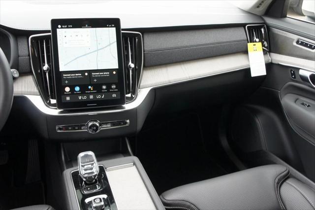 new 2025 Volvo XC90 Plug-In Hybrid car, priced at $82,405