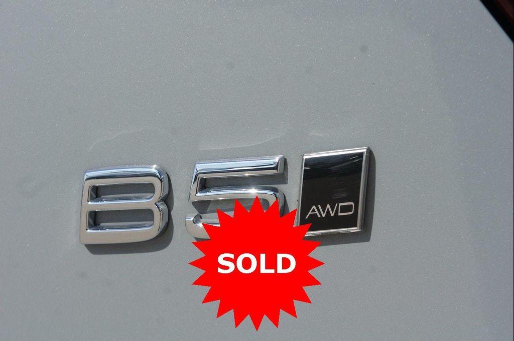 used 2025 Volvo XC40 car, priced at $32,777