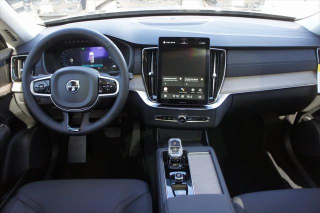new 2025 Volvo XC90 car, priced at $65,555