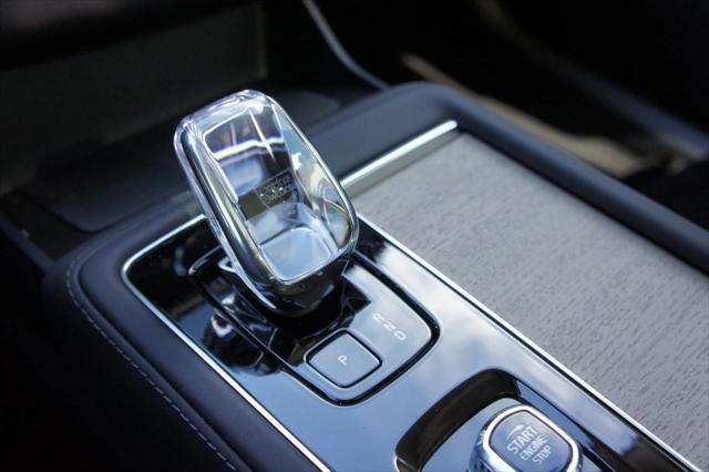 new 2025 Volvo XC90 car, priced at $65,555