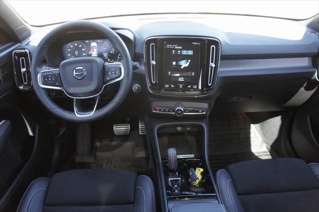 used 2022 Volvo XC40 car, priced at $31,189