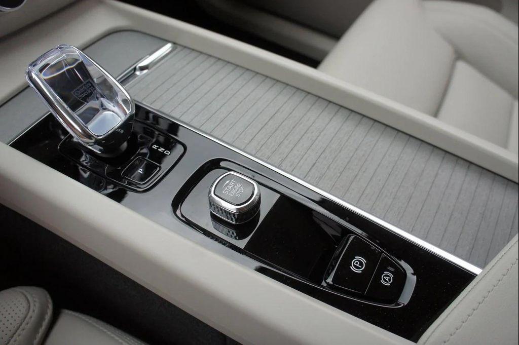 new 2025 Volvo XC60 Plug-In Hybrid car, priced at $71,510