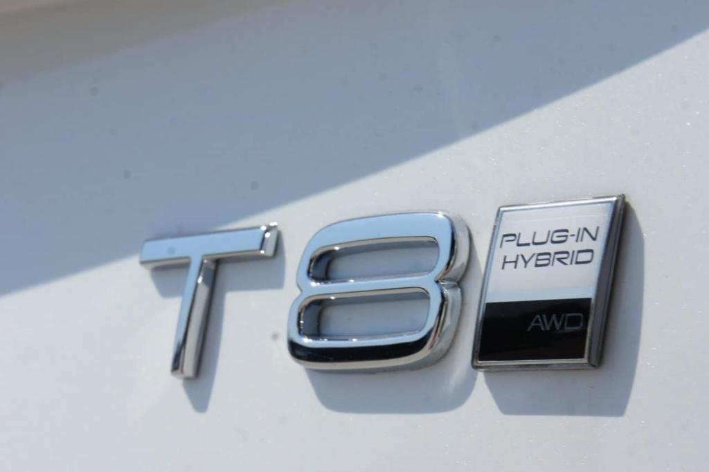 new 2025 Volvo XC90 Plug-In Hybrid car, priced at $74,965