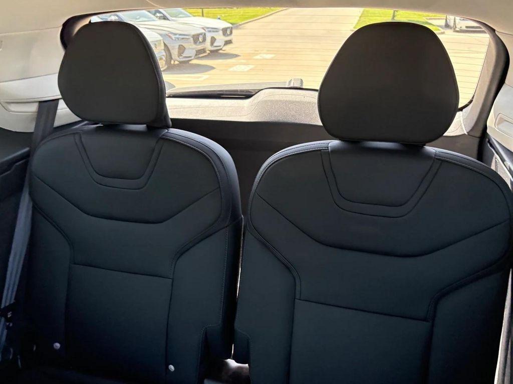 new 2025 Volvo EX90 car, priced at $86,250