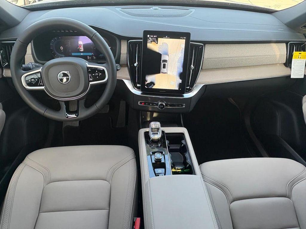 new 2025 Volvo XC90 Plug-In Hybrid car, priced at $78,805