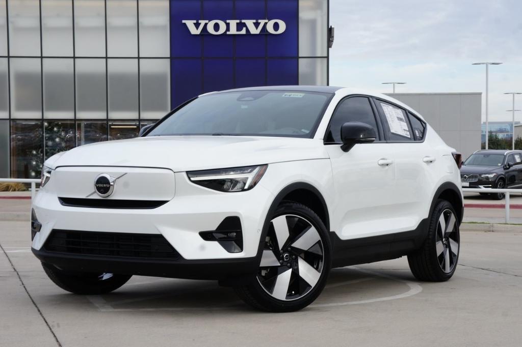 new 2024 Volvo C40 Recharge Pure Electric car, priced at $54,161