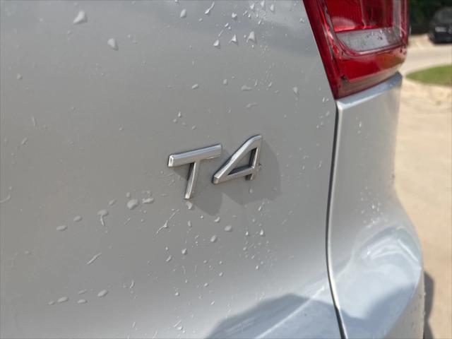 used 2020 Volvo XC40 car, priced at $24,999