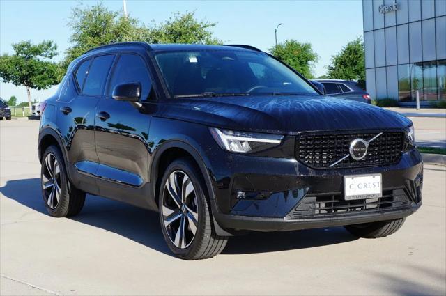 used 2023 Volvo XC40 car, priced at $36,554