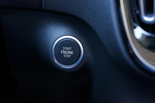 used 2023 Volvo XC40 car, priced at $36,554