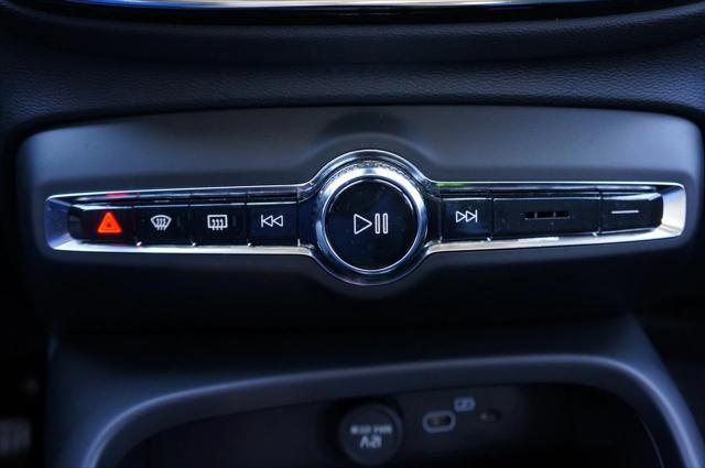 used 2023 Volvo XC40 car, priced at $36,554