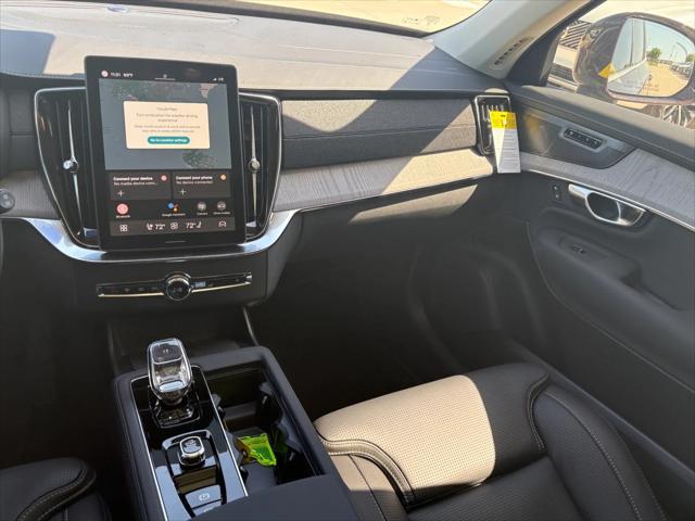 new 2025 Volvo XC90 Plug-In Hybrid car, priced at $81,495