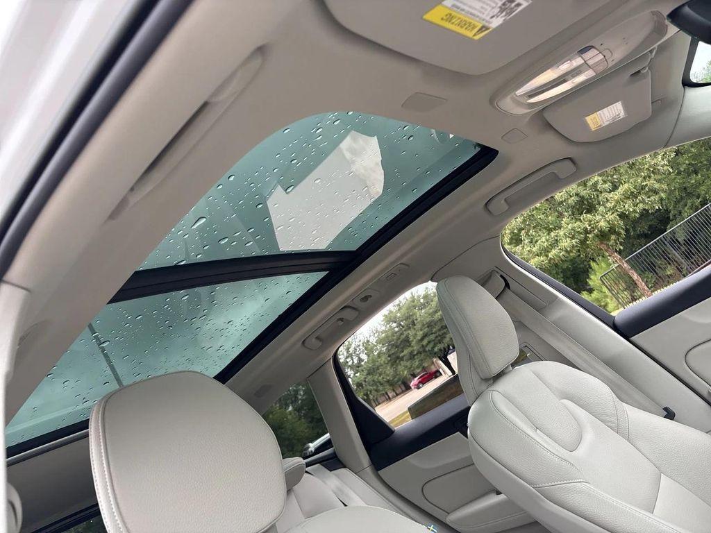 used 2023 Volvo XC60 Recharge Plug-In Hybrid car, priced at $44,500