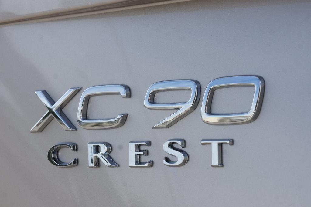 new 2024 Volvo XC90 car, priced at $62,441