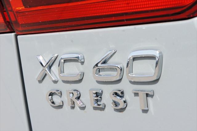 new 2025 Volvo XC60 car, priced at $54,585