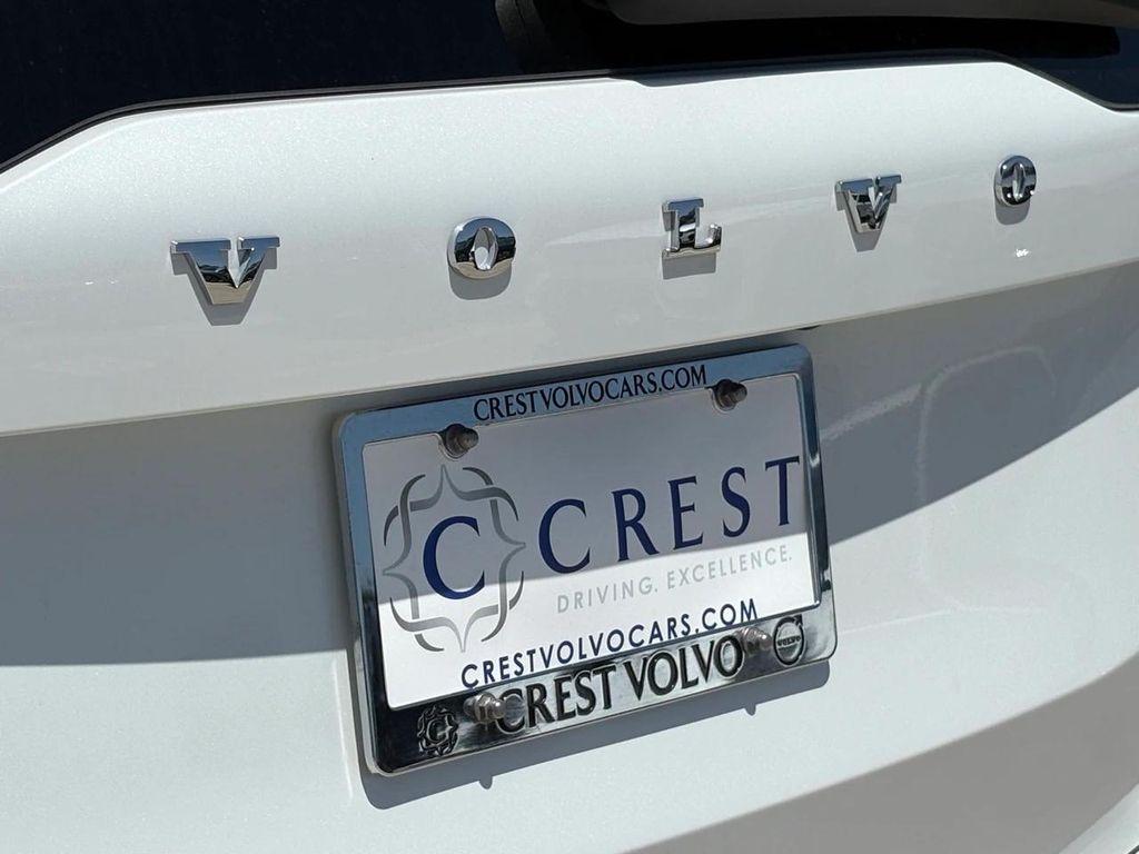 new 2026 Volvo XC90 car, priced at $75,155