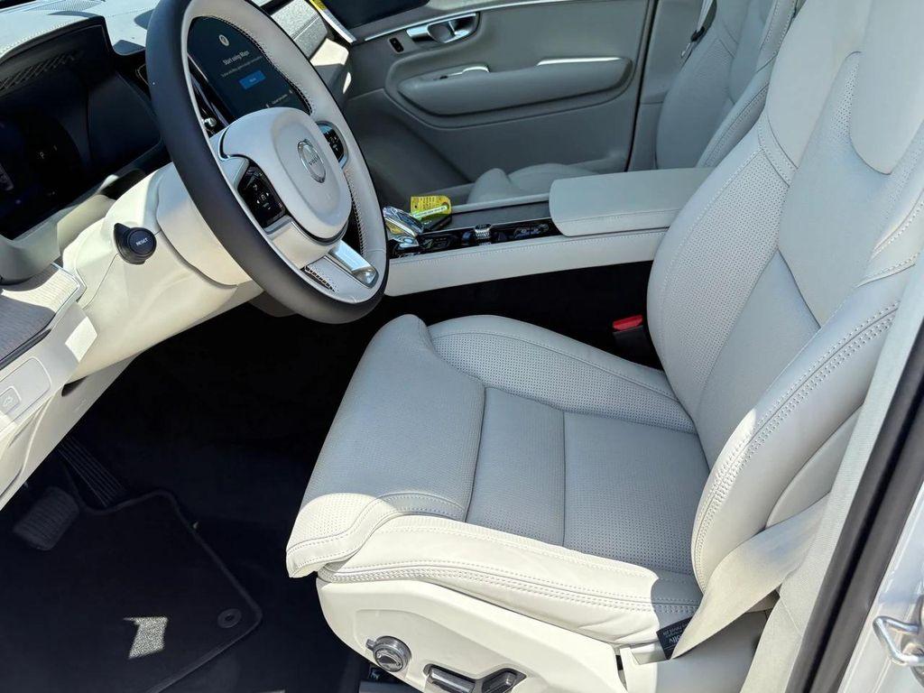new 2026 Volvo XC90 car, priced at $75,155