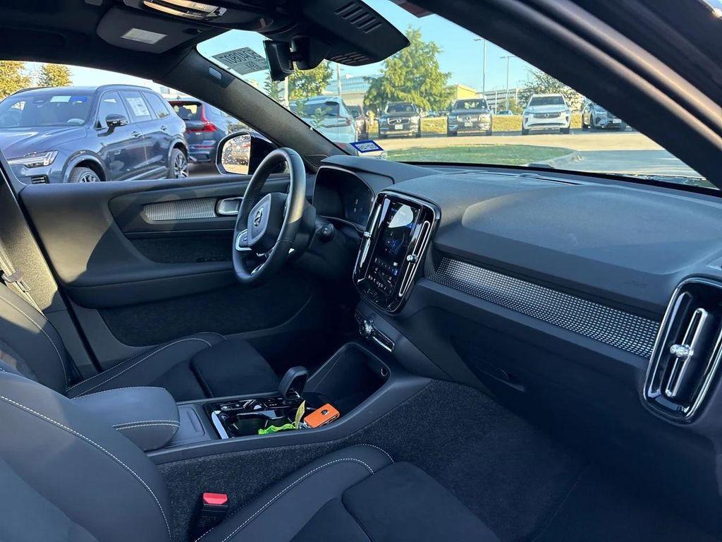 used 2025 Volvo XC40 car, priced at $35,999
