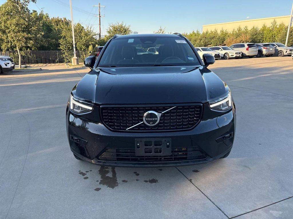 used 2025 Volvo XC40 car, priced at $35,999