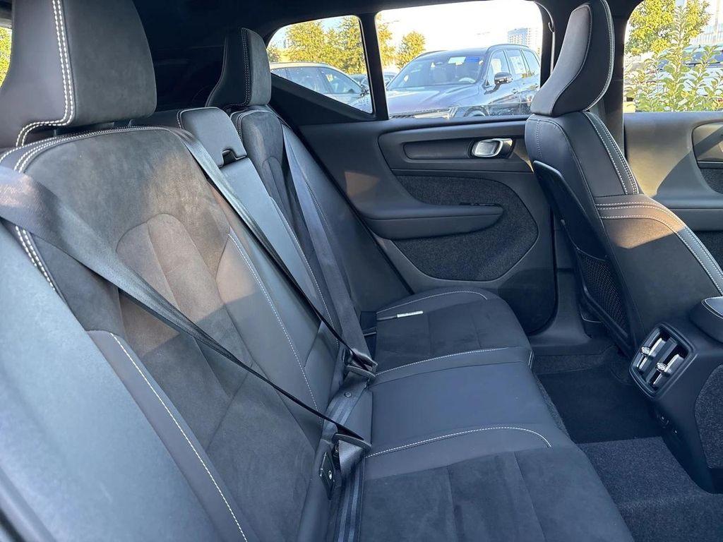 used 2025 Volvo XC40 car, priced at $35,999