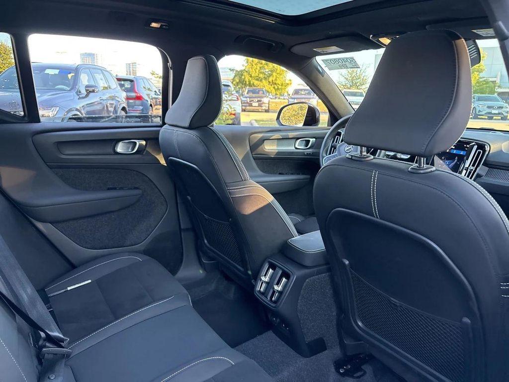 used 2025 Volvo XC40 car, priced at $35,999