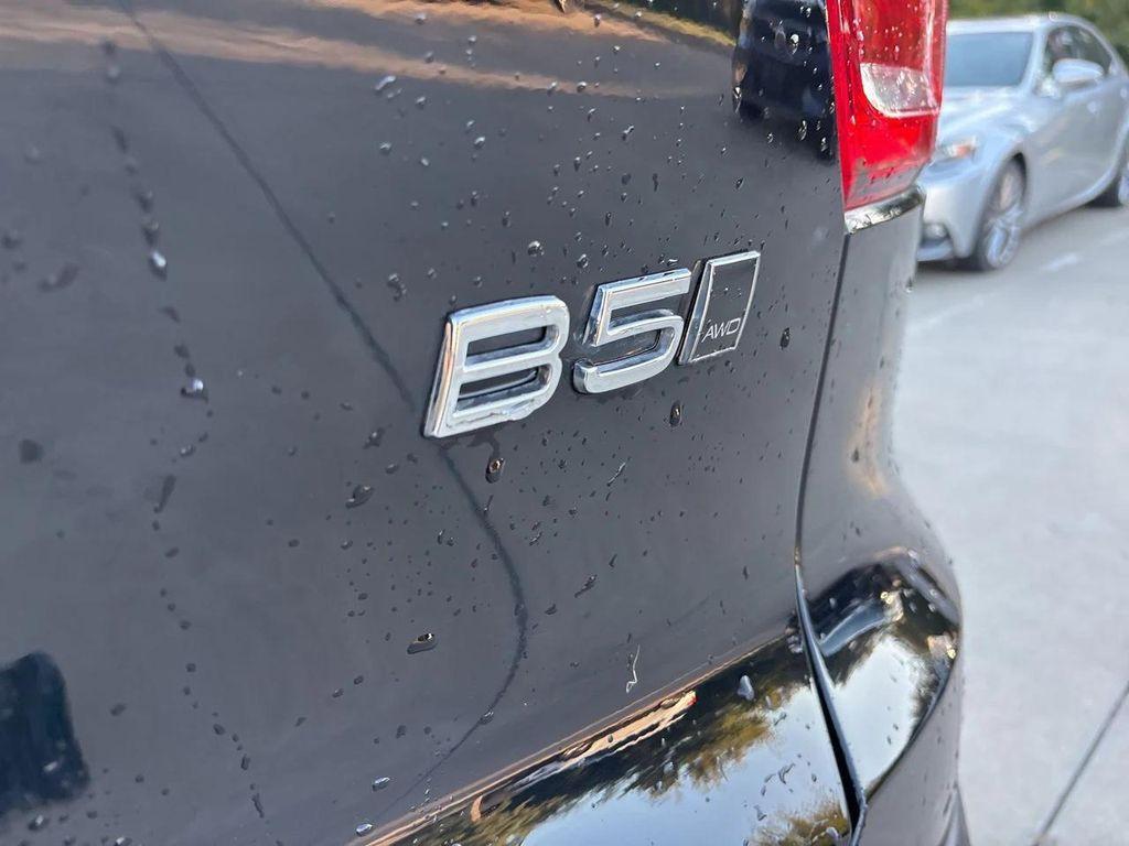 used 2025 Volvo XC40 car, priced at $35,999
