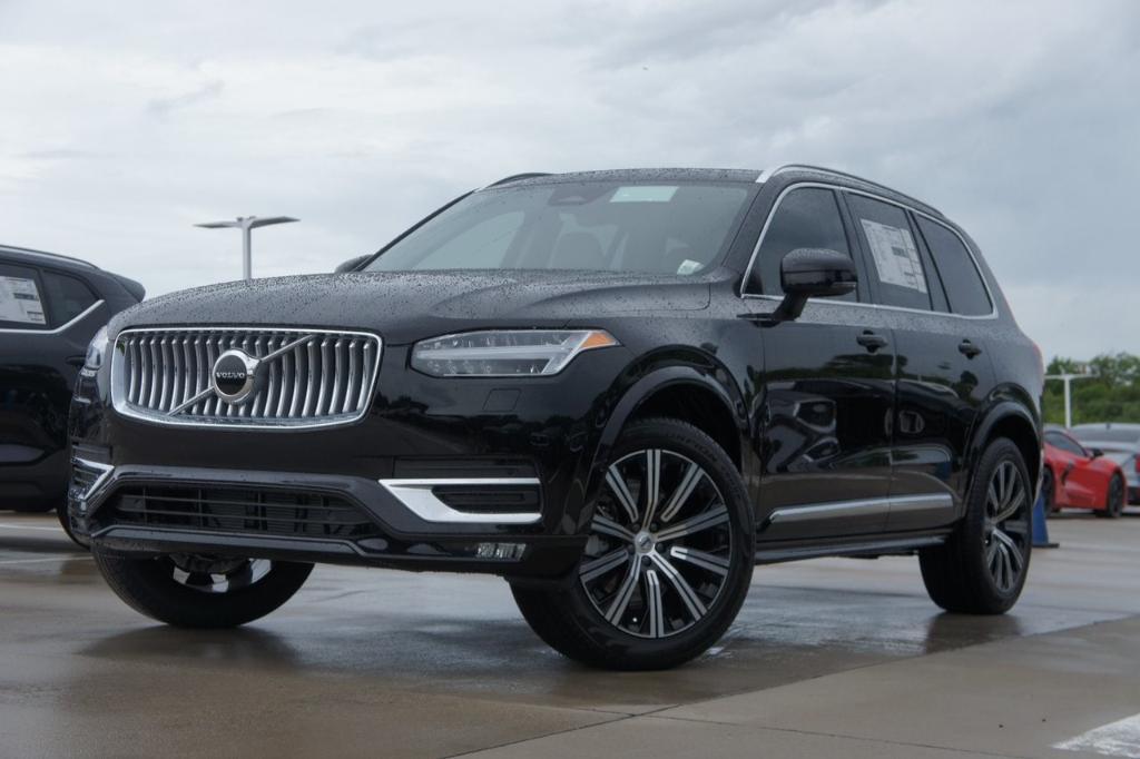 new 2025 Volvo XC90 car, priced at $59,315