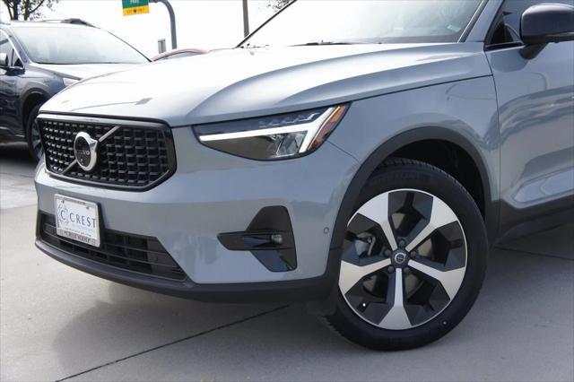 used 2024 Volvo XC40 car, priced at $31,601