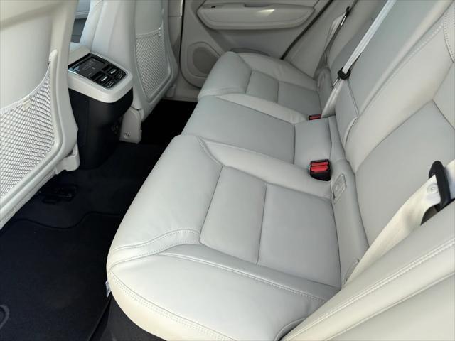new 2025 Volvo XC60 car, priced at $60,660