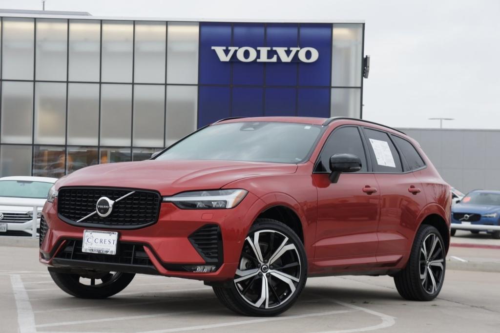 used 2022 Volvo XC60 car, priced at $40,360