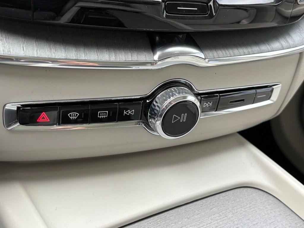 new 2025 Volvo XC60 Plug-In Hybrid car, priced at $67,060