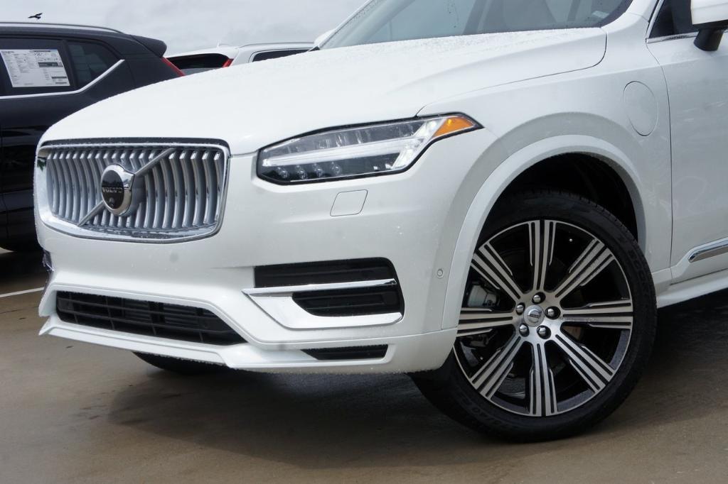 new 2025 Volvo XC90 Plug-In Hybrid car, priced at $77,065