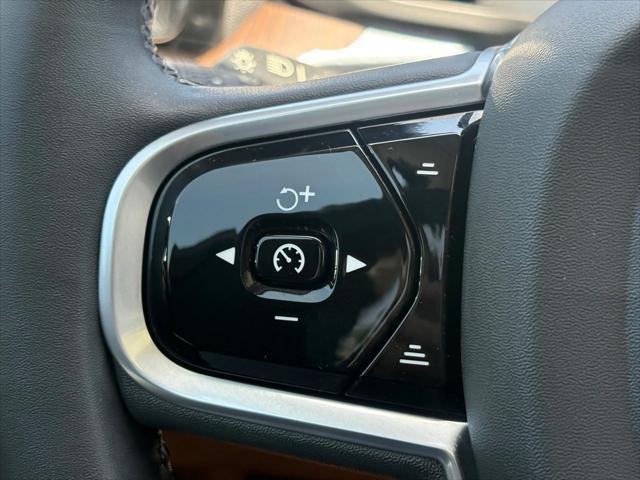 used 2023 Volvo XC60 car, priced at $39,725