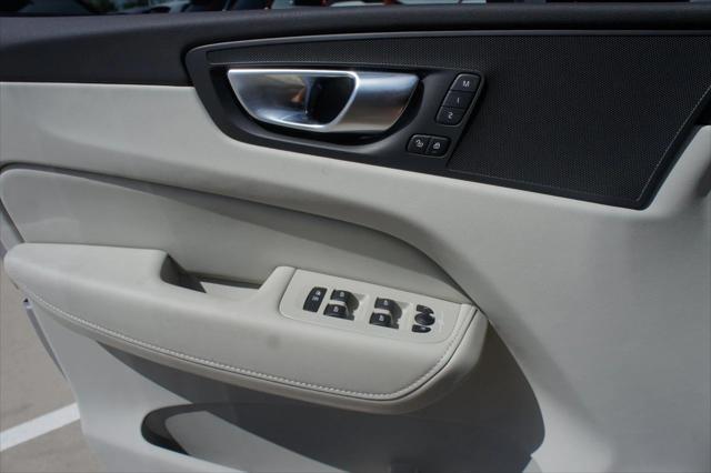 new 2025 Volvo XC60 car, priced at $55,360